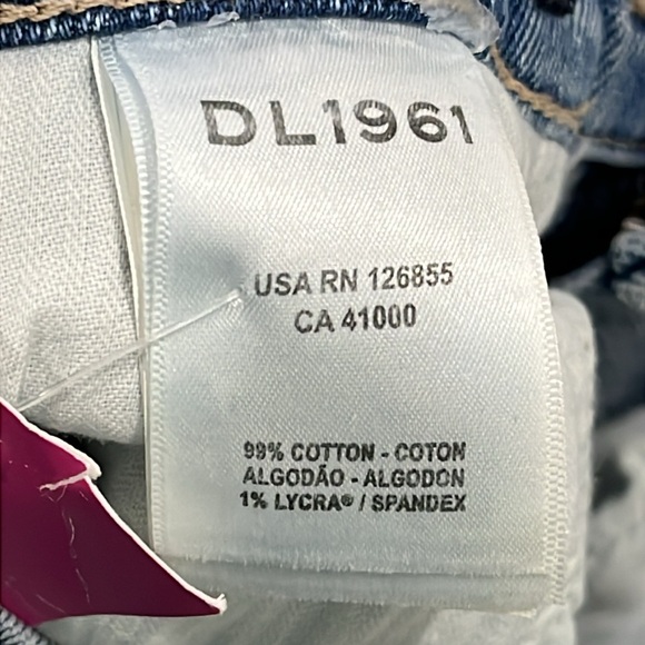 DL1961 Girls denim Jeans. Straight, High Rise. NWT, girls Size 14 - Picture 13 of 13